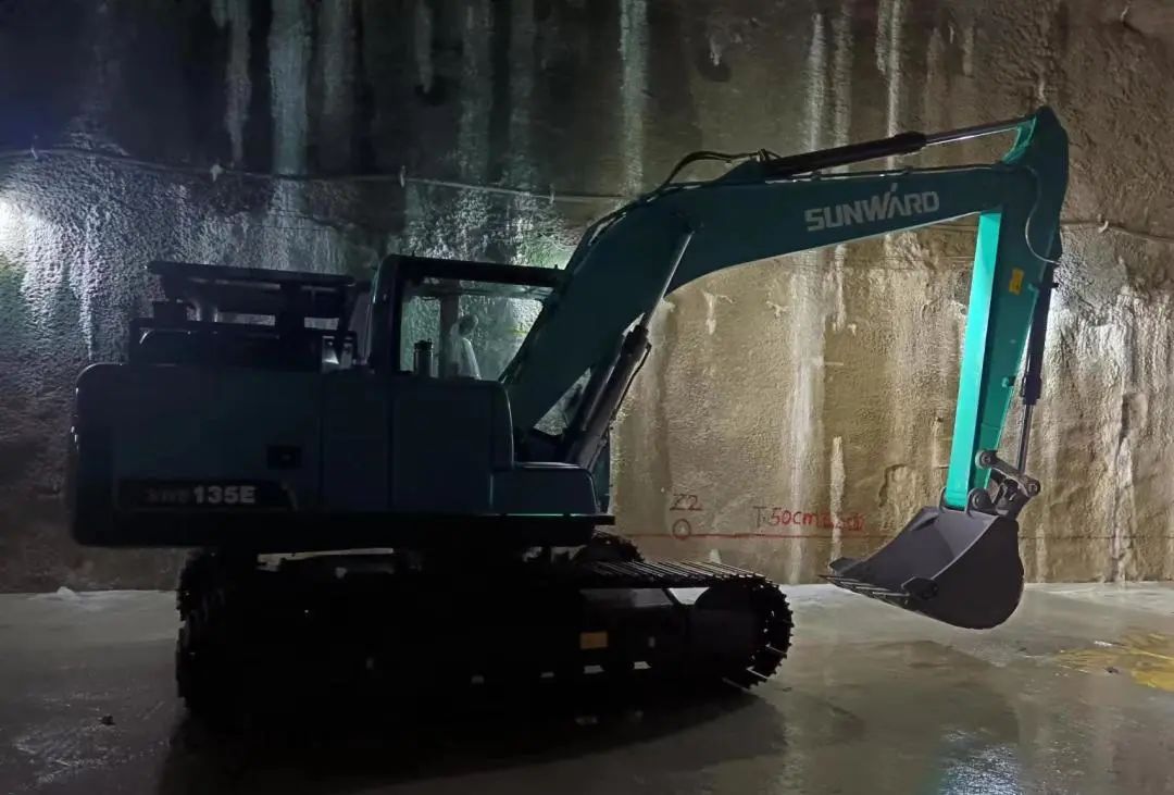 恒峰g22智能售后效劳：全力以赴，，，付与机械生命与活力