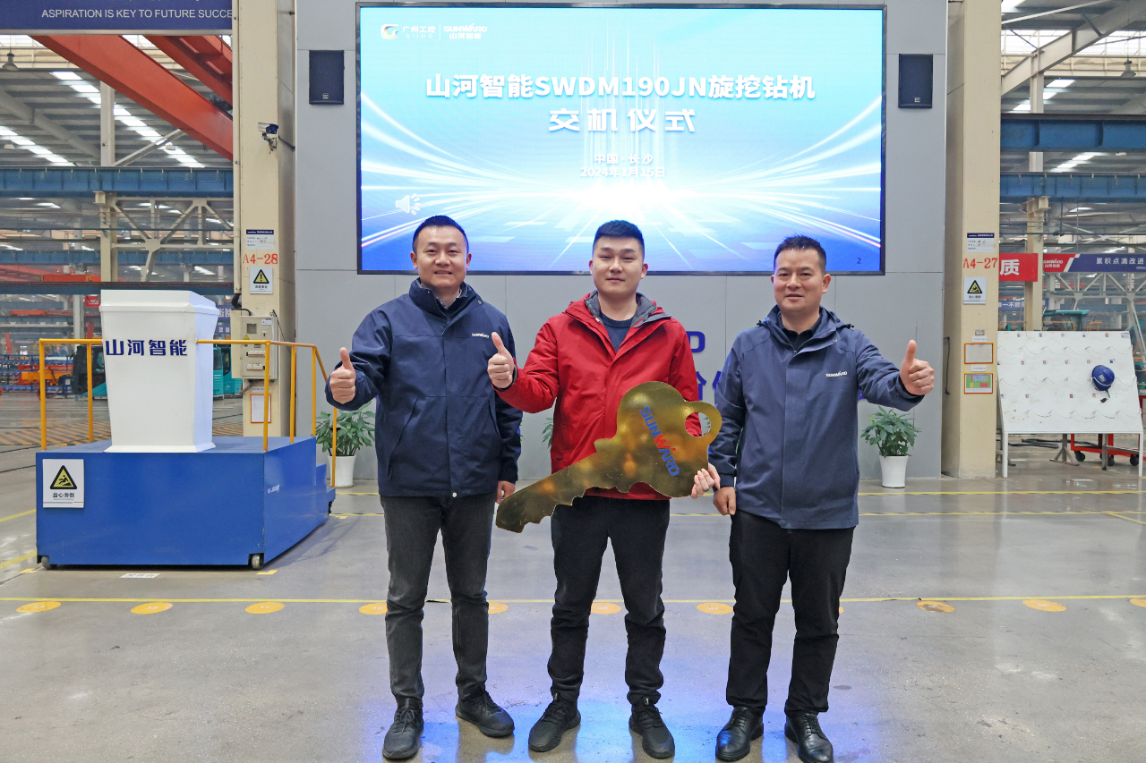 一连火热交付！恒峰g22智能SWDM190JN旋挖钻机备受天下各地客户青睐