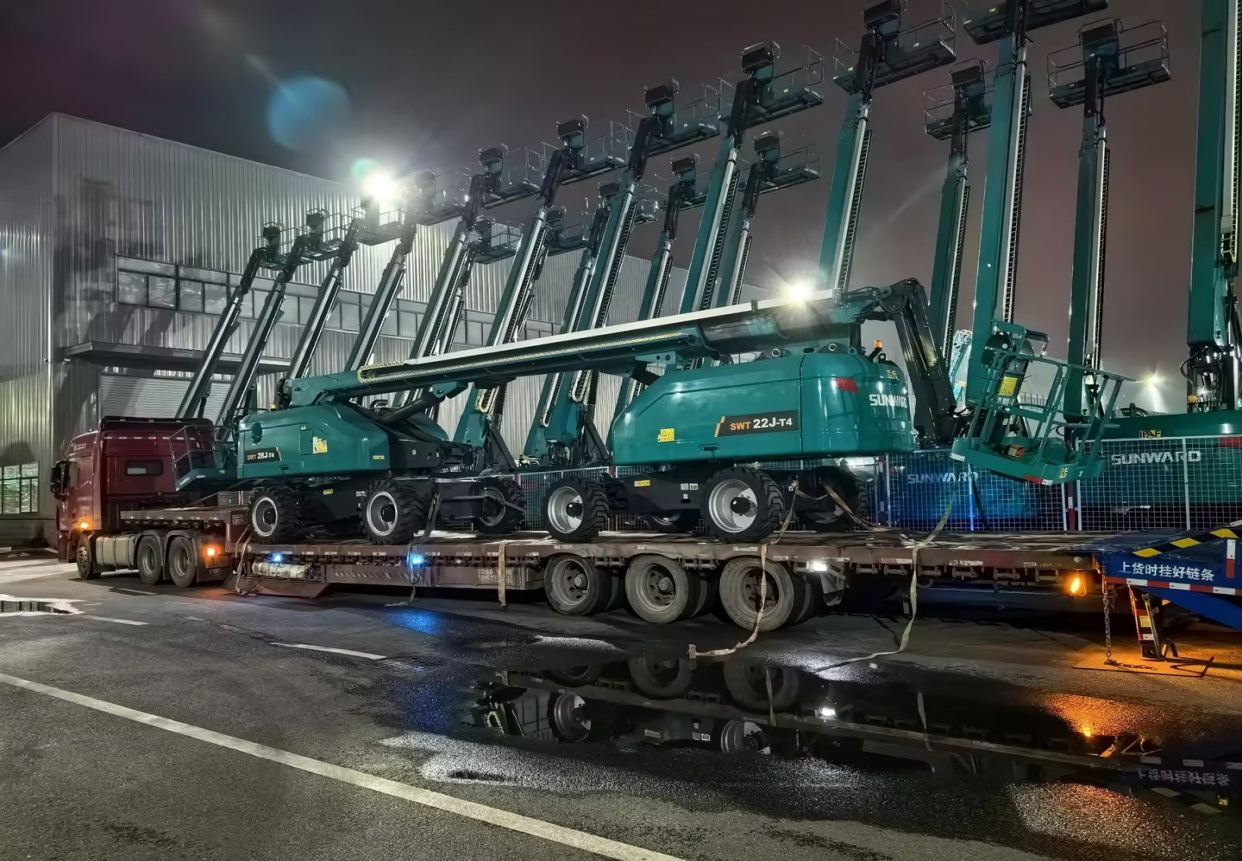 高空机械单日发货立异高！单月外洋发货破纪录！