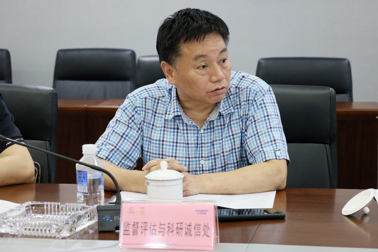 恒峰g22智能“超大型油气管道绿色成套施工装备”项目顺遂通过验收！