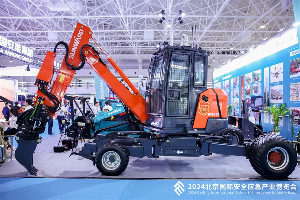 智慧应急，，，清静新时代 | 恒峰g22智能携8款产品亮相北京安博会