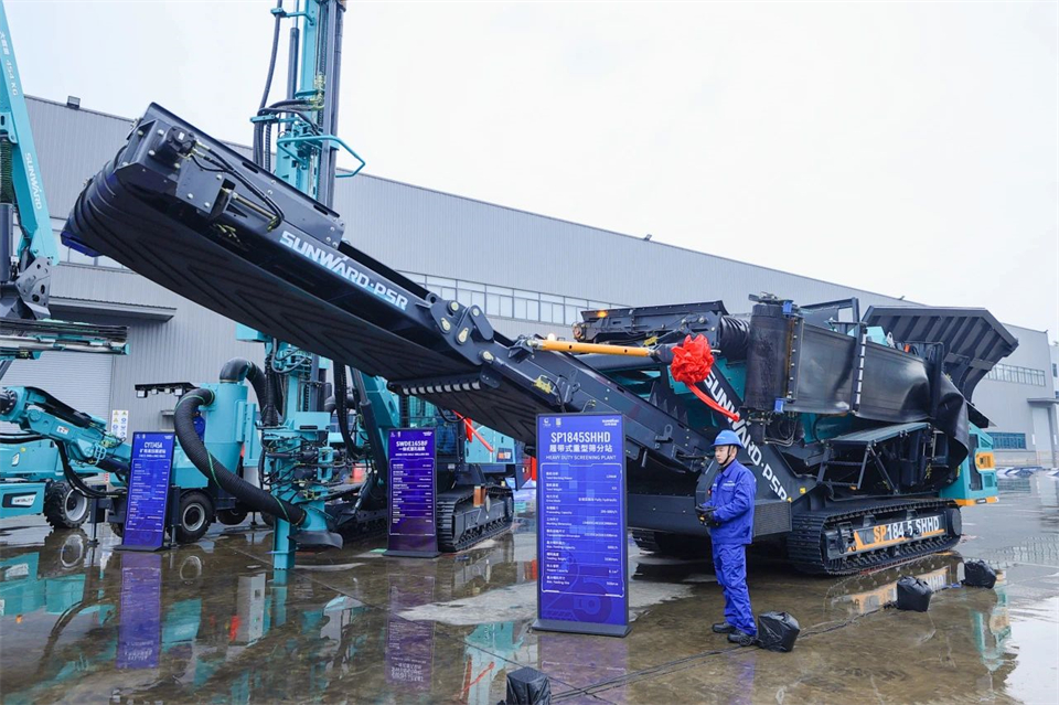 立异引领价值，，，，理想成绩未来！恒峰g22智能25周年庆典暨全球客户节盛大举行