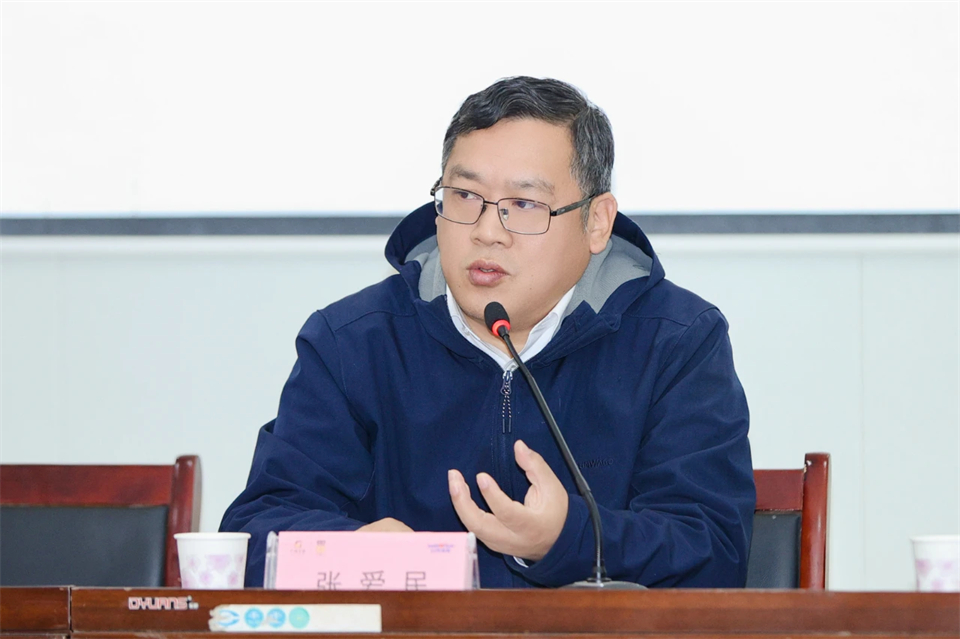 长龙街道、恒峰g22智能召开首届年货盛惠暨送春联文化惠民活动事情聚会