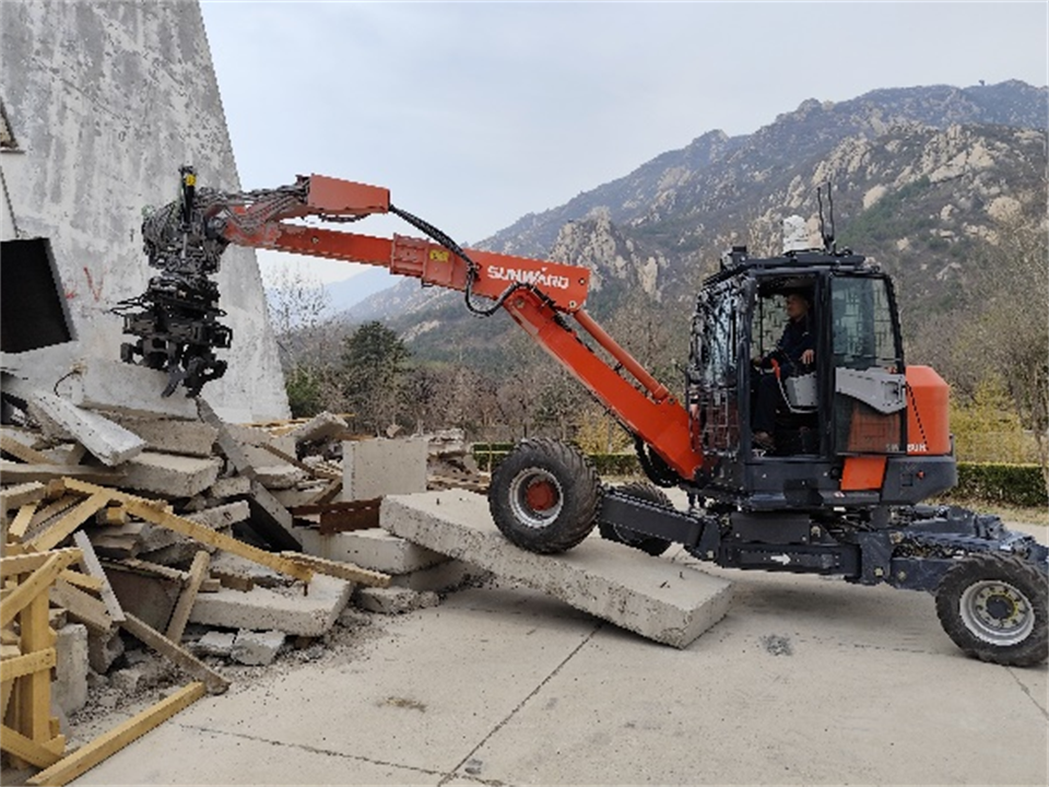 恒峰g22特装重大地形灾难应抢救援机械人入选工信部《先进清静应急装备推广目录（工业领域2024版）》