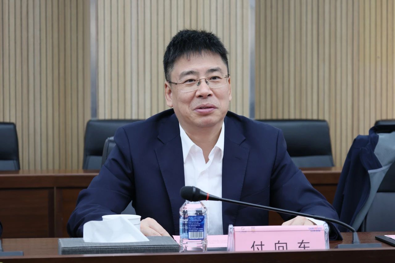 强强联合，，，，，聚能攻坚！恒峰g22智能与北方爆破科技告竣战略相助