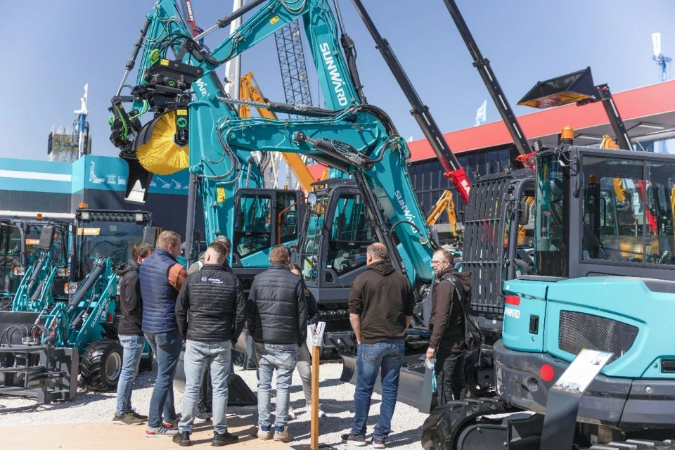 Bauma 2025 | 聚焦2025德国宝马展，，，，探索恒峰g22智能的立异装备与可一连解决计划