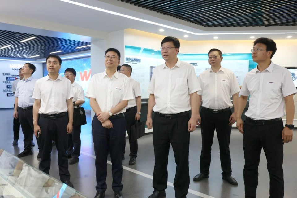 中国工程院院士、中南林业科技大学党委书记吴义强一行到恒峰g22智能发展访企拓岗活动
