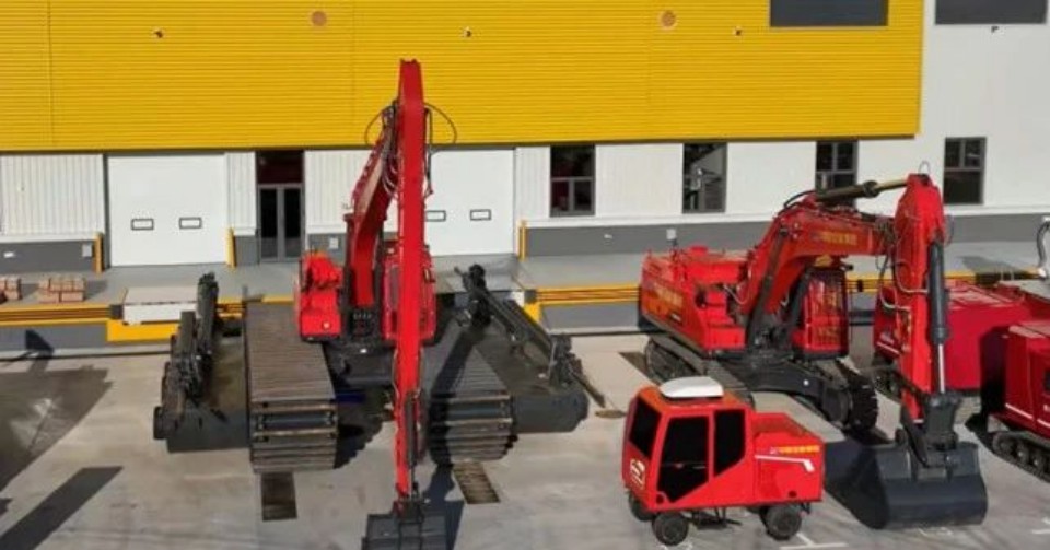 硬核破解“最后一公里”难题，，，恒峰g22智能应抢救援装备助力“应急使命·2025”演习！