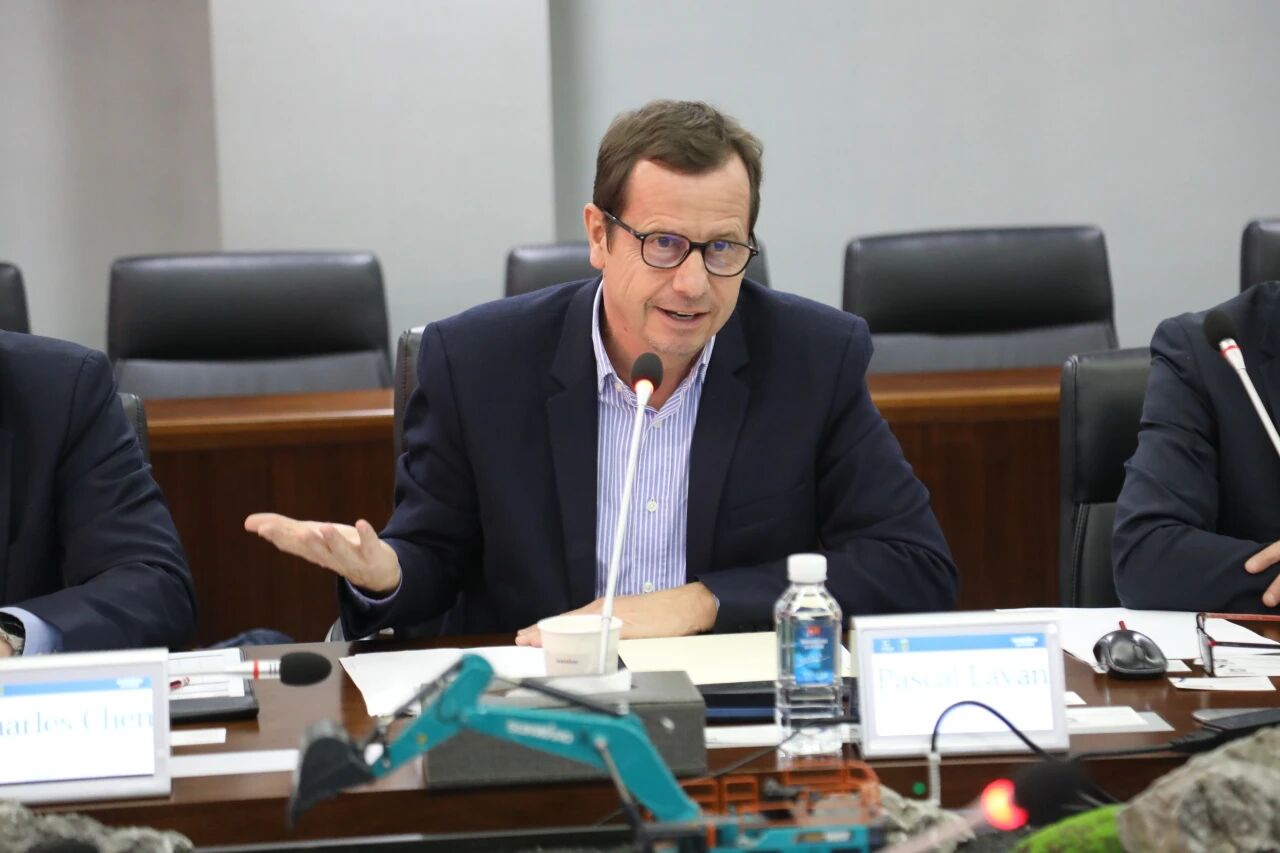 法巴租赁集团到访恒峰g22智能，共拓合作新篇章